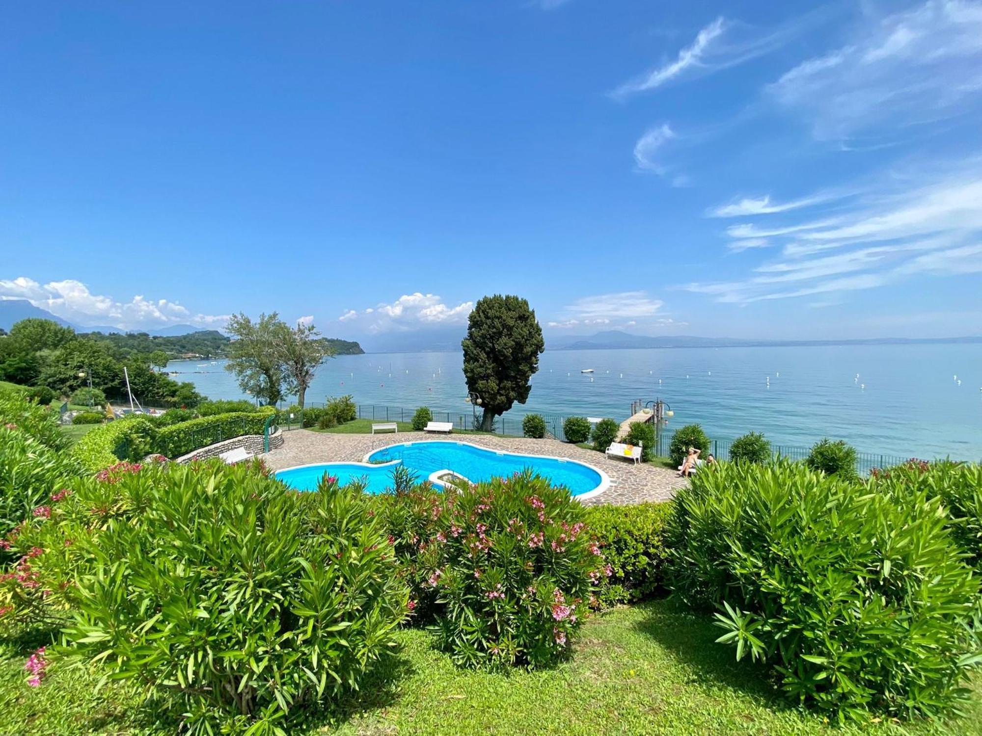 On The Beach Lake View Manerba del Garda Exterior foto